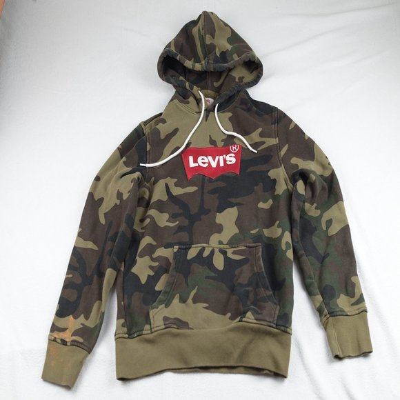 Levi's Other - Levi's Men's Small Vintage 90's Camo Pullovers